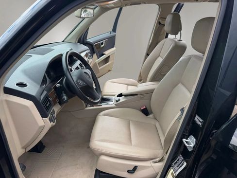 Used 2010 Mercedes-Benz GLK 350 2WD image 10