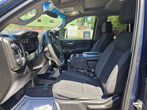Used 2020 Chevrolet Silverado 2500 LT AWD/4WD image 9
