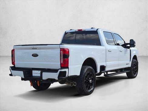 Used 2023 Ford F250 Lariat w/ Lariat Ultimate Package AWD/4WD image 9