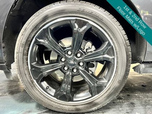 Used 2024 Ford Expedition Max Limited AWD/4WD image 30