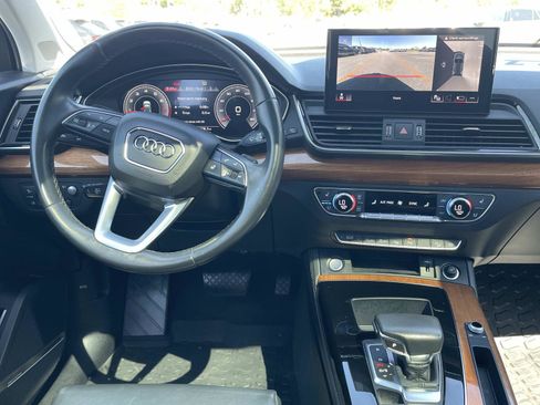 Used 2021 Audi Q5 Prestige w/ Prestige Package AWD/4WD image 15