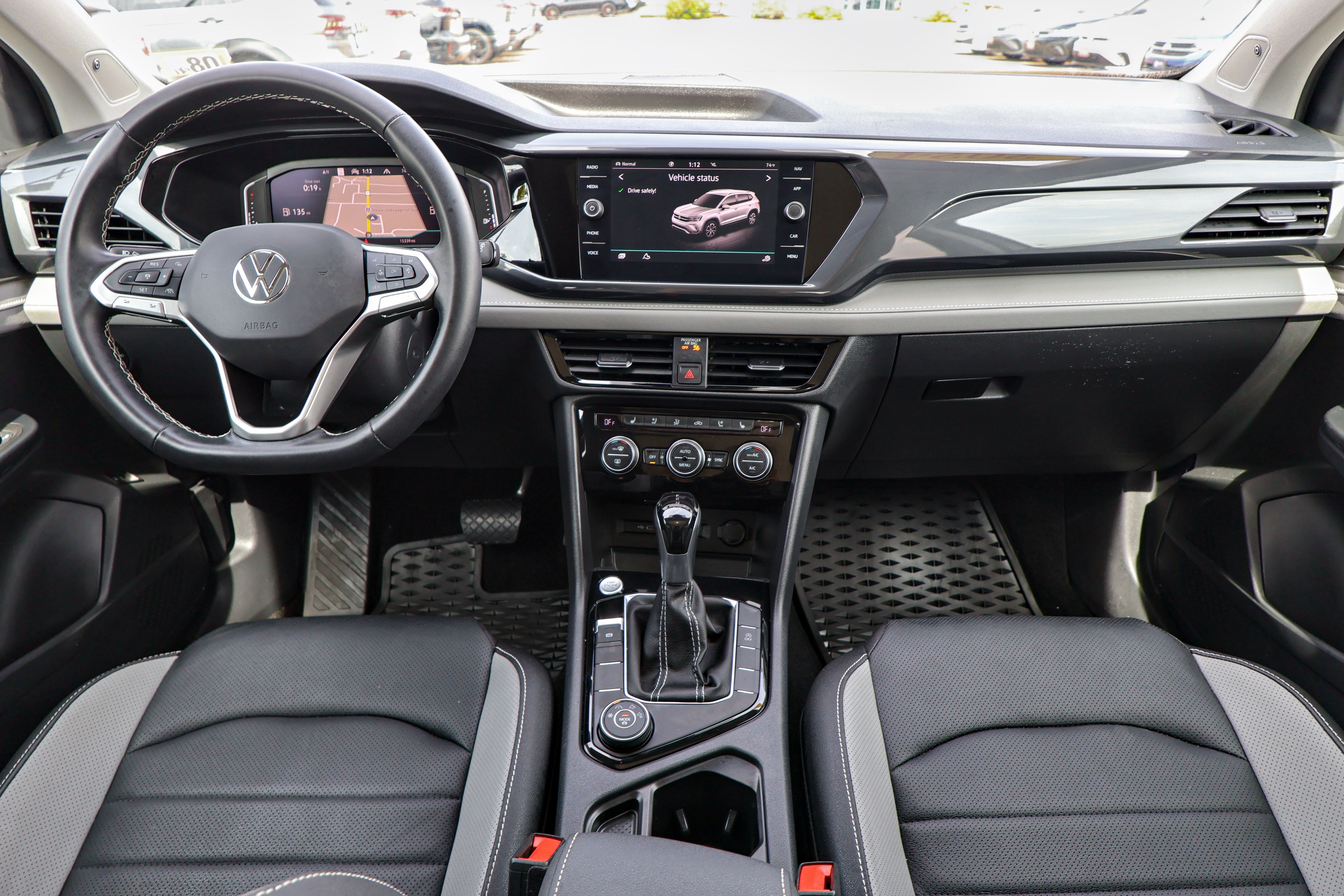 Certified 2024 Volkswagen Taos SEL AWD/4WD image 13