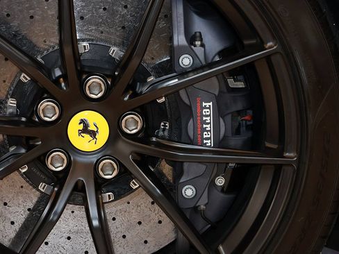 Certified 2020 Ferrari 812 Superfast RWD image 28