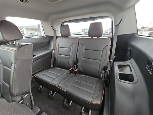 Used 2021 GMC Acadia AT4 image 26
