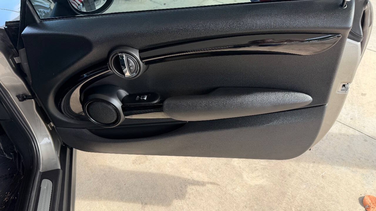 Used 2018 MINI Cooper S FWD image 17