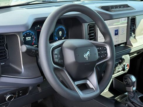 New 2025 Ford Bronco Base w/ Sasquatch Package image 16