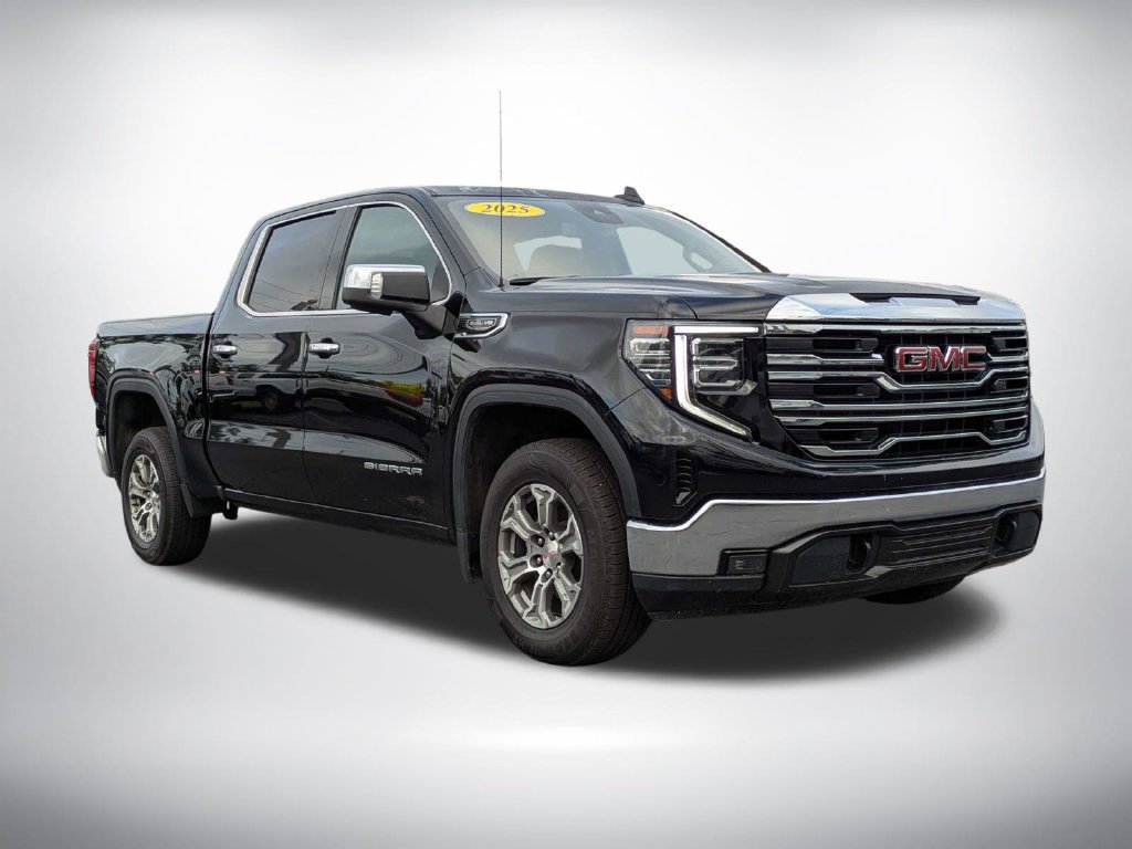 Used 2025 GMC Sierra 1500 SLT RWD image 2