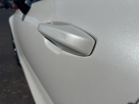 Used 2024 Volvo S60 B5 Plus image 13