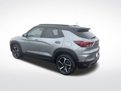 Used 2023 Chevrolet TrailBlazer RS w/ Sun and Liftgate Package image 4