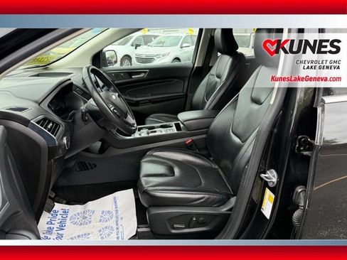Used 2022 Ford Edge Titanium AWD/4WD image 14