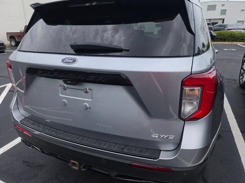 Used 2024 Ford Explorer ST-Line w/ Class IV Trailer Tow Package AWD/4WD image 6