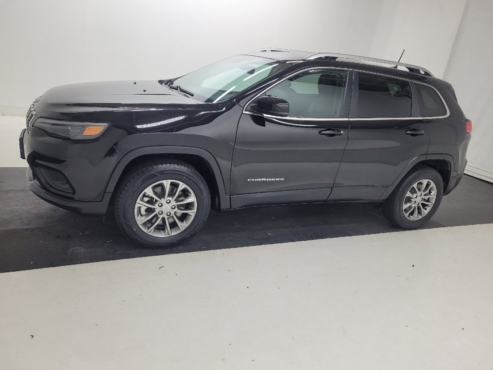 Used 2021 Jeep Cherokee Latitude Lux w/ Comfort/Convenience Group AWD/4WD image 2