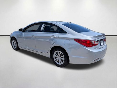 Used 2011 Hyundai Sonata GLS FWD image 6