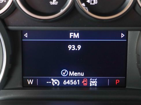 Used 2022 Chevrolet Silverado 2500 LTZ w/ LTZ Plus Package AWD/4WD image 17