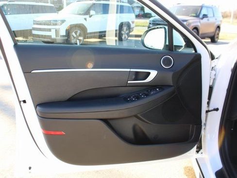 New 2026 Hyundai Sonata SE image 8