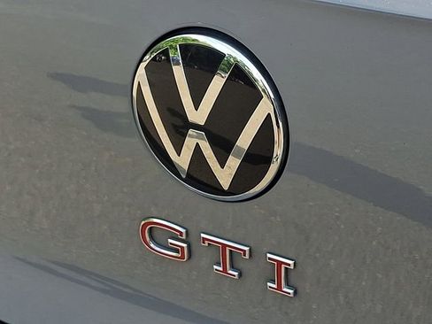 Used 2024 Volkswagen GTI SE w/ SE Leather Seats Package FWD image 31