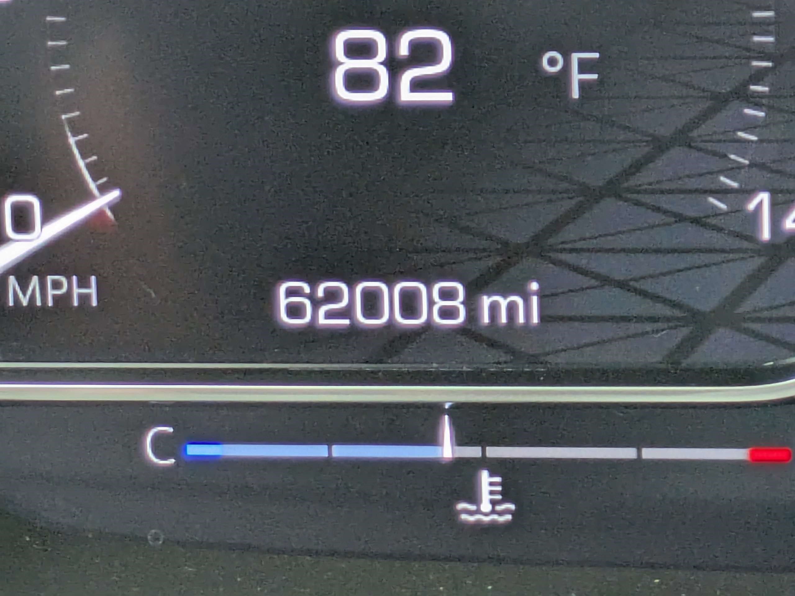 Used 2024 GMC Yukon Denali RWD image 31