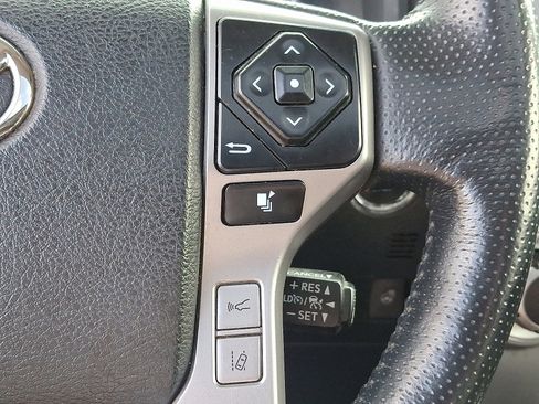 Used 2023 Toyota 4Runner Limited image 22