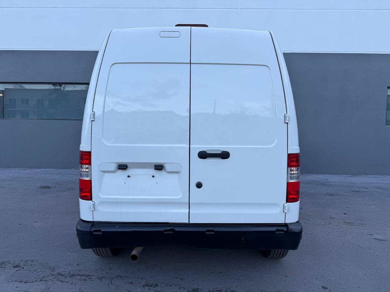 Used 2013 Ford Transit Connect XL FWD image 5