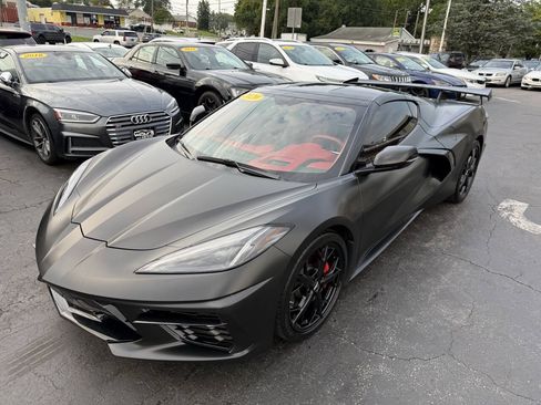 Used 2020 Chevrolet Corvette Stingray Preferred Cpe w/ 2LT Preferred Equipment Group RWD image 2