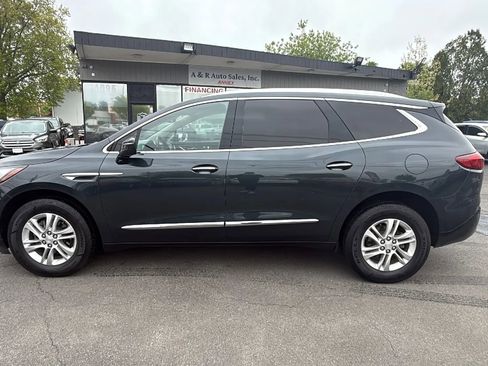 Used 2020 Buick Enclave Essence w/ Sound and Sites Package AWD/4WD image 4