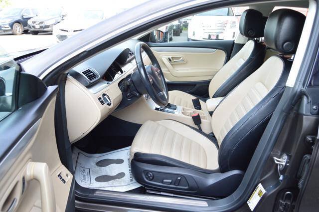 Used 2013 Volkswagen CC Sport FWD image 36