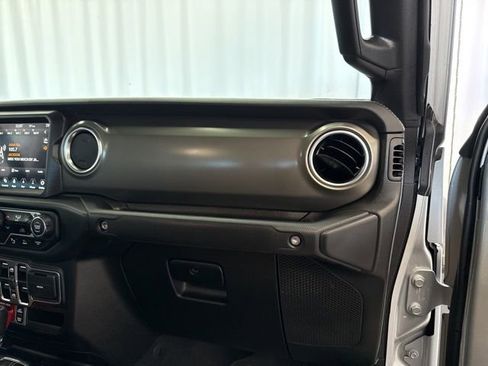 Used 2023 Jeep Gladiator Rubicon image 29