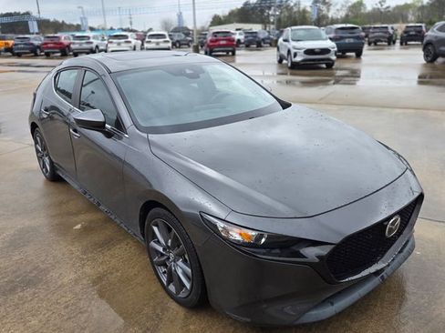 Used 2021 MAZDA MAZDA3 s image 8