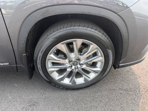 Used 2021 Toyota Highlander Limited AWD/4WD image 14