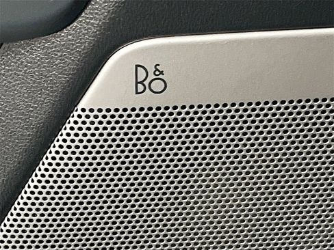 Used 2021 Ford F150 Platinum w/ FX4 Off-Road Package image 19