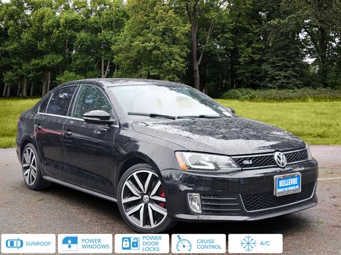 Used 2014 Volkswagen Jetta GLI Autobahn image 1