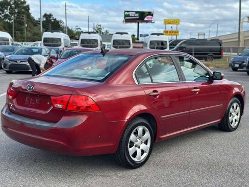 Used 2010 Kia Optima LX image 3