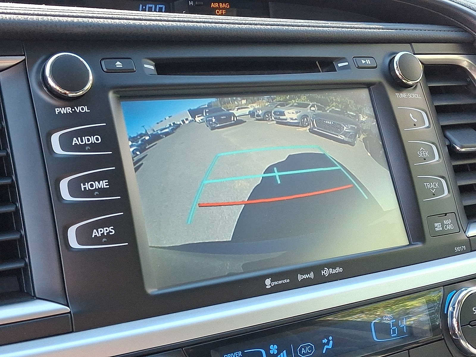 Used 2017 Toyota Highlander SE w/ Carpet Mat Package AWD/4WD image 21