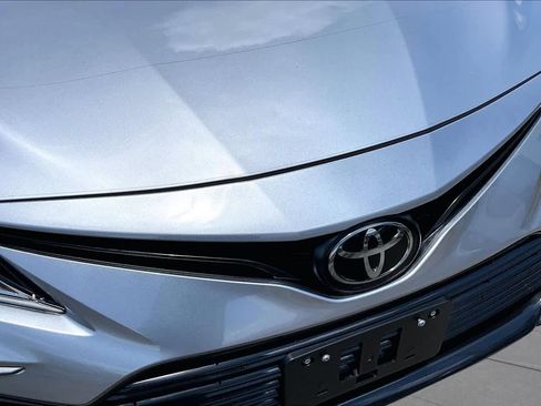 Used 2023 Toyota Camry LE FWD image 29