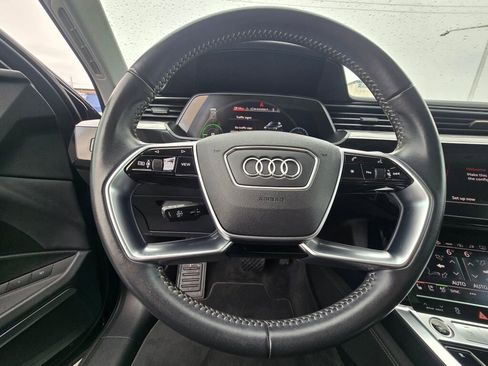 Used 2021 Audi e-tron Premium Plus w/ Premium Plus Package AWD/4WD image 28