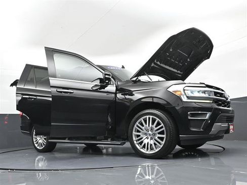 Certified 2024 Ford Expedition Limited RWD image 47
