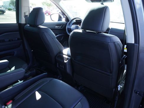 New 2026 Nissan Pathfinder SL image 11