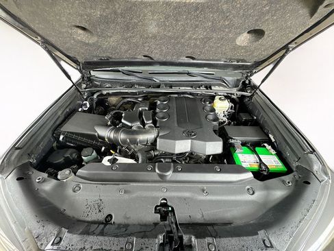 Certified 2022 Toyota 4Runner SR5 Premium image 21