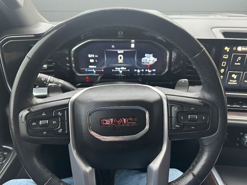 Used 2022 GMC Sierra 1500 SLT w/ SLT Convenience Package image 29