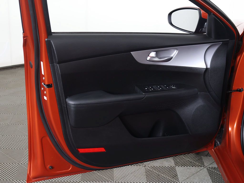 Certified 2023 Kia Forte LXS FWD image 20