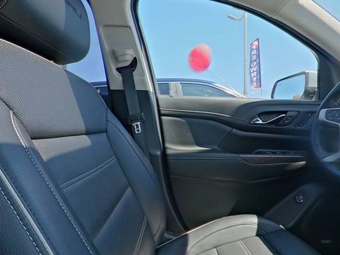 Used 2023 GMC Acadia Denali w/ Denali Technology Package FWD image 30
