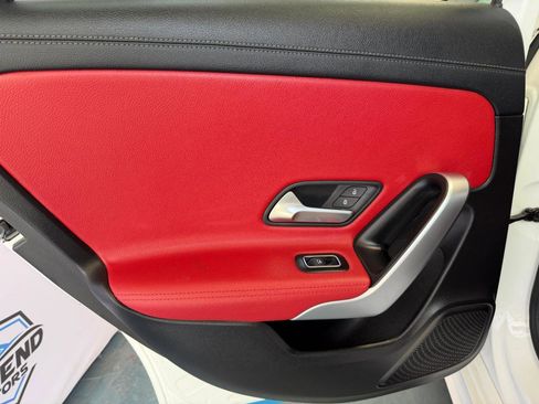 Used 2019 Mercedes-Benz A 220 4MATIC w/ AMG Line image 18