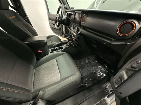 Used 2021 Jeep Gladiator Mojave image 21