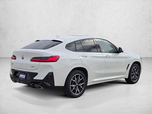 Used 2025 BMW X4 xDrive30i image 5