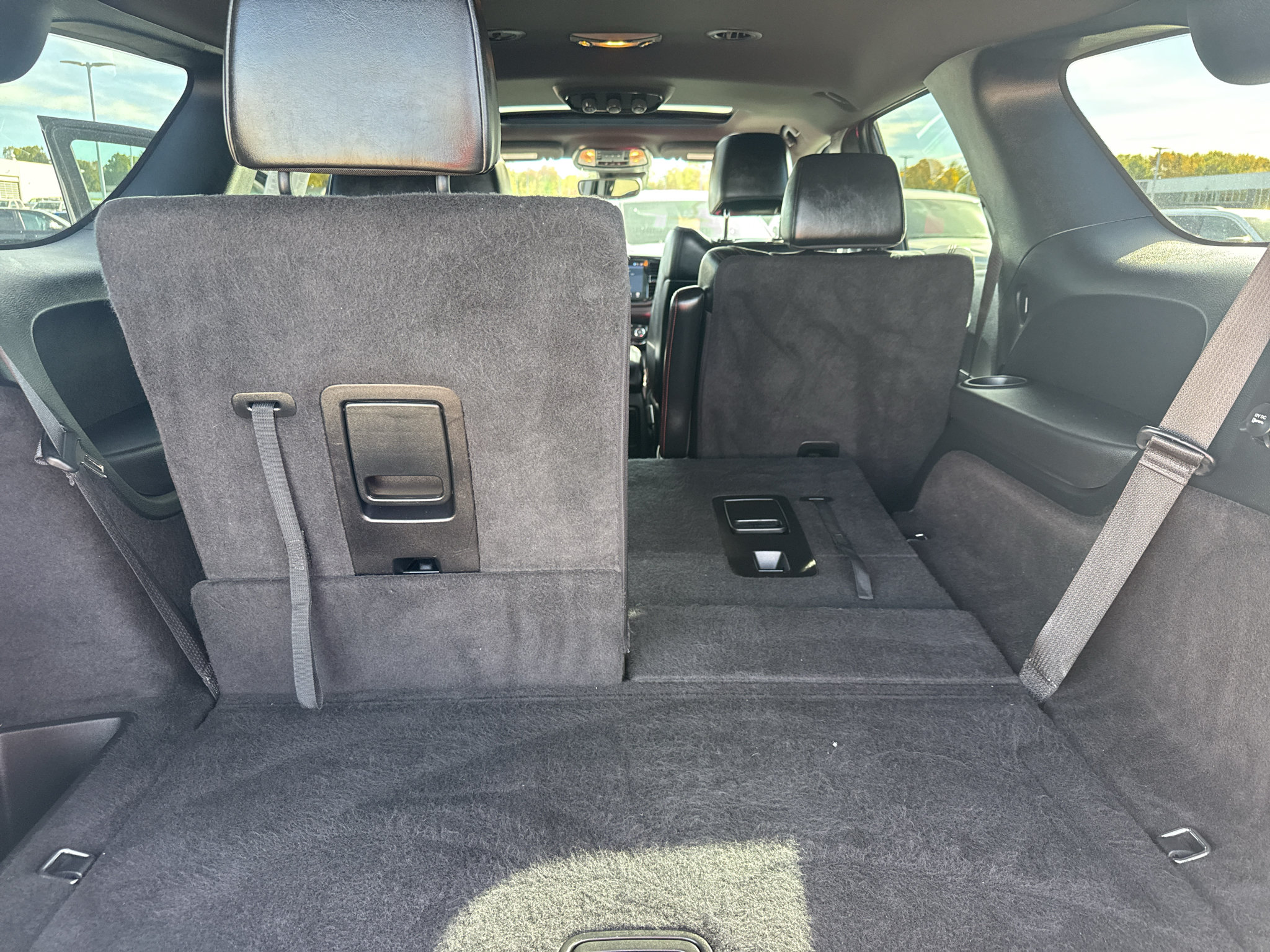 Used 2025 Dodge Durango GT AWD/4WD image 18