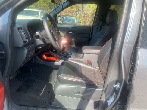 Used 2025 Nissan Frontier Pro-X w/ Pro Premium Package image 17