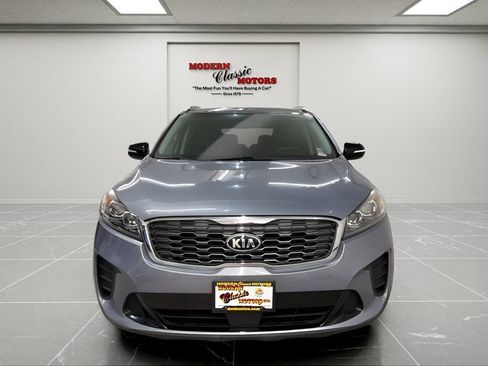 Used 2020 Kia Sorento S FWD image 2