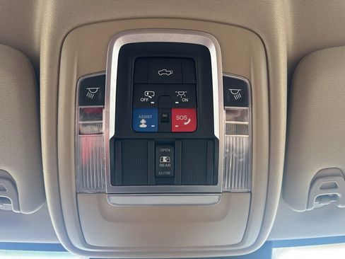 Used 2019 RAM 3500 Limited AWD/4WD image 34