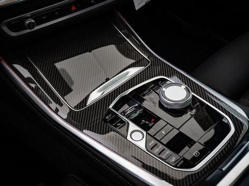 New 2026 BMW X5 M60i image 33