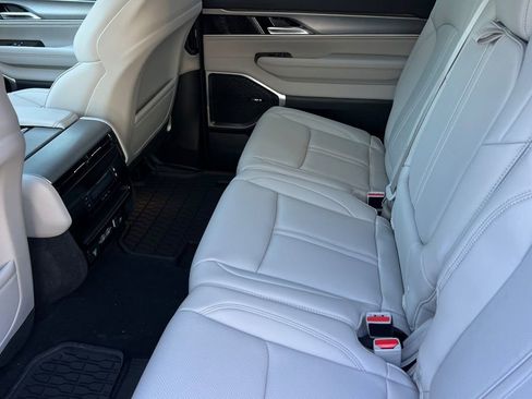 New 2026 Jeep Grand Wagoneer 4WD w/ Premium Group I image 12